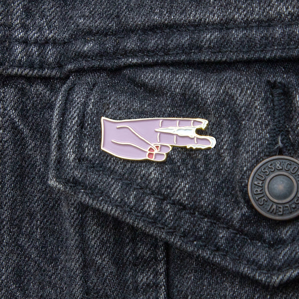 'Cream Peace' Enamel Pin